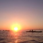 kayak de mer coucher de soleil